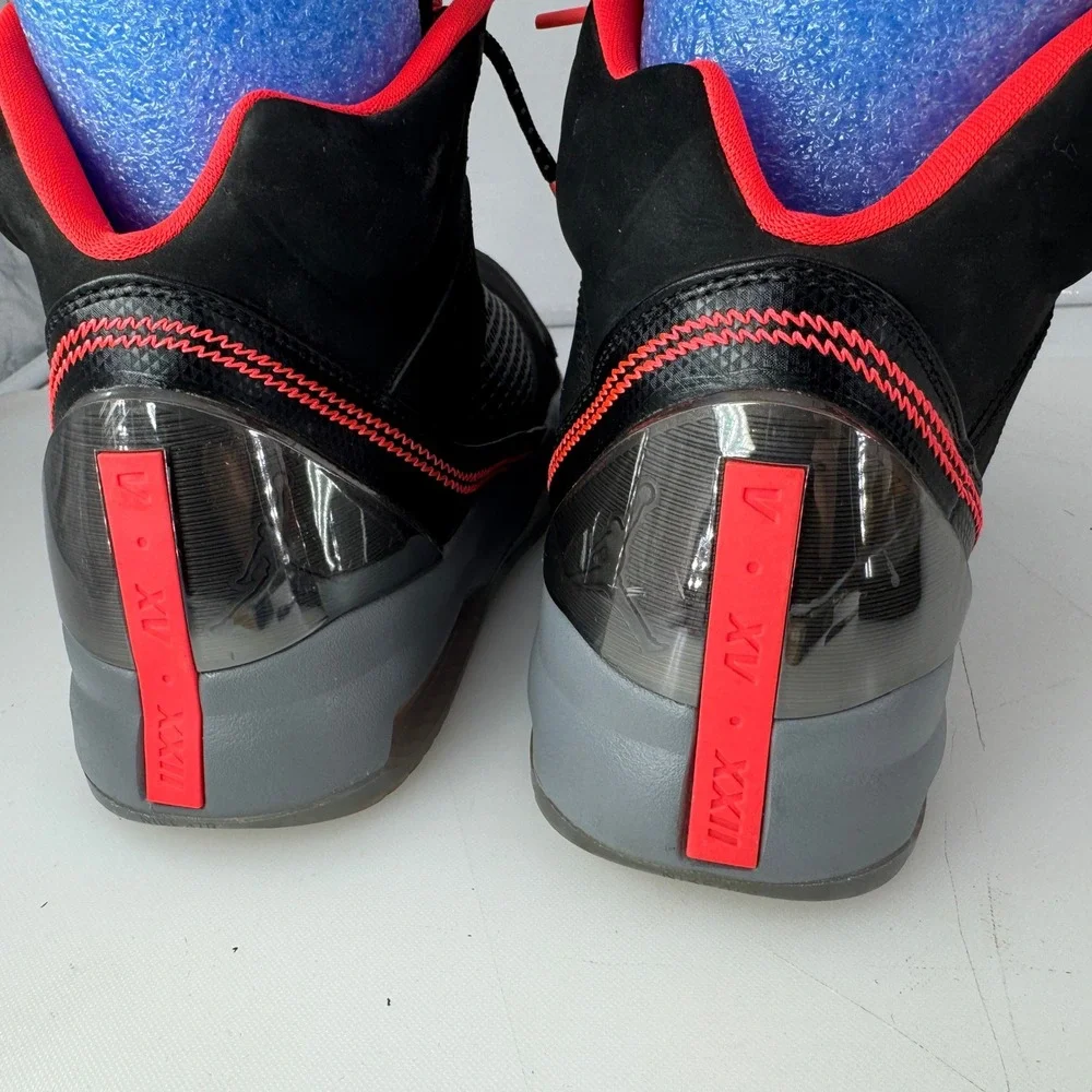 Jordan Flight Remix Men 9.5 Black Infrared Cool Grey Basketball Shoes 679680-020